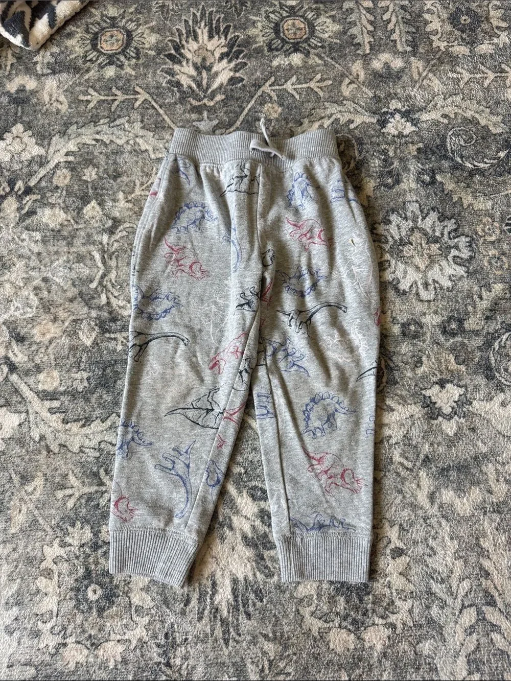 OshKosh Bgosh includes sweatpants
